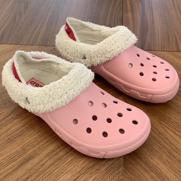 CROCS Shoes Crocs Fuzzy Lined Pink Clogs Removable Liner Womens
